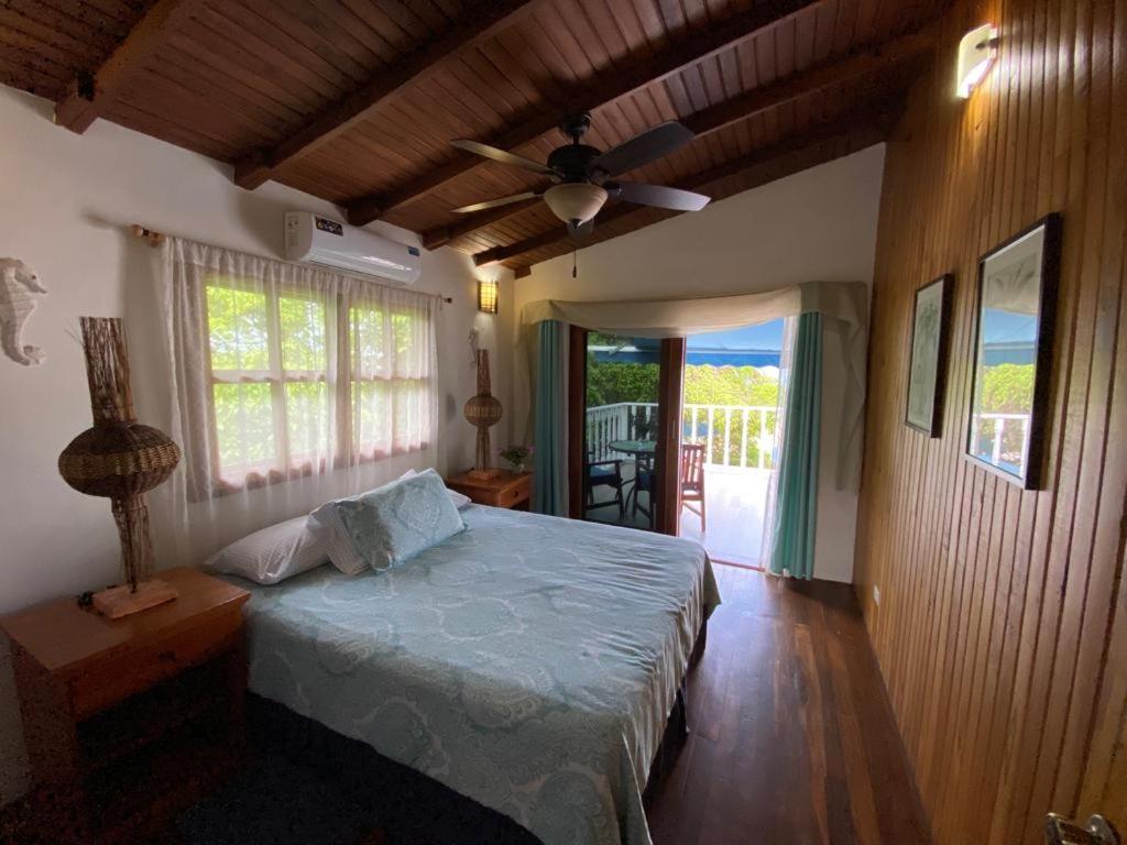 The Isabela Beach House Puerto Villamil Exterior foto